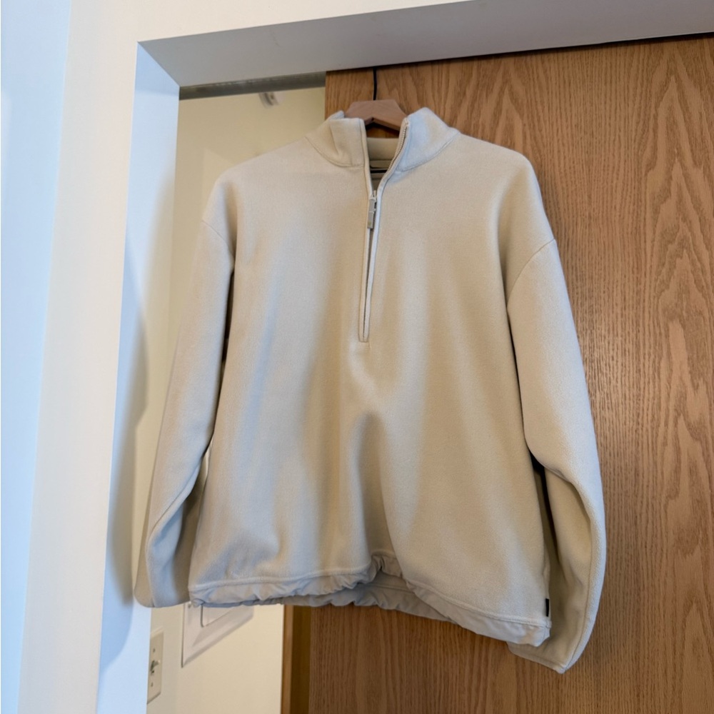 SOLD ‼️ Aritzia Golden TNA Polartec Half Zip Fleece